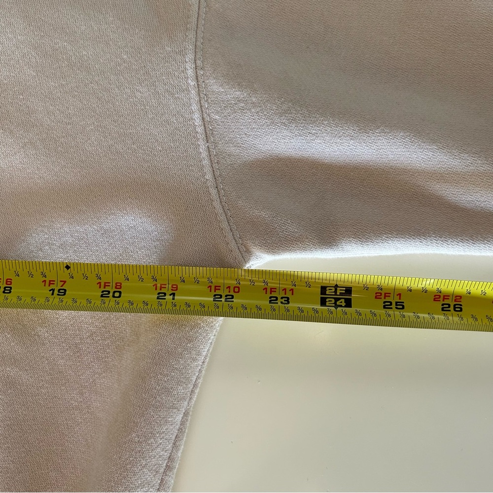 Brandy Melville Oversized Pink Fall Hoodie Sweatshirt - Picture 4 of 8